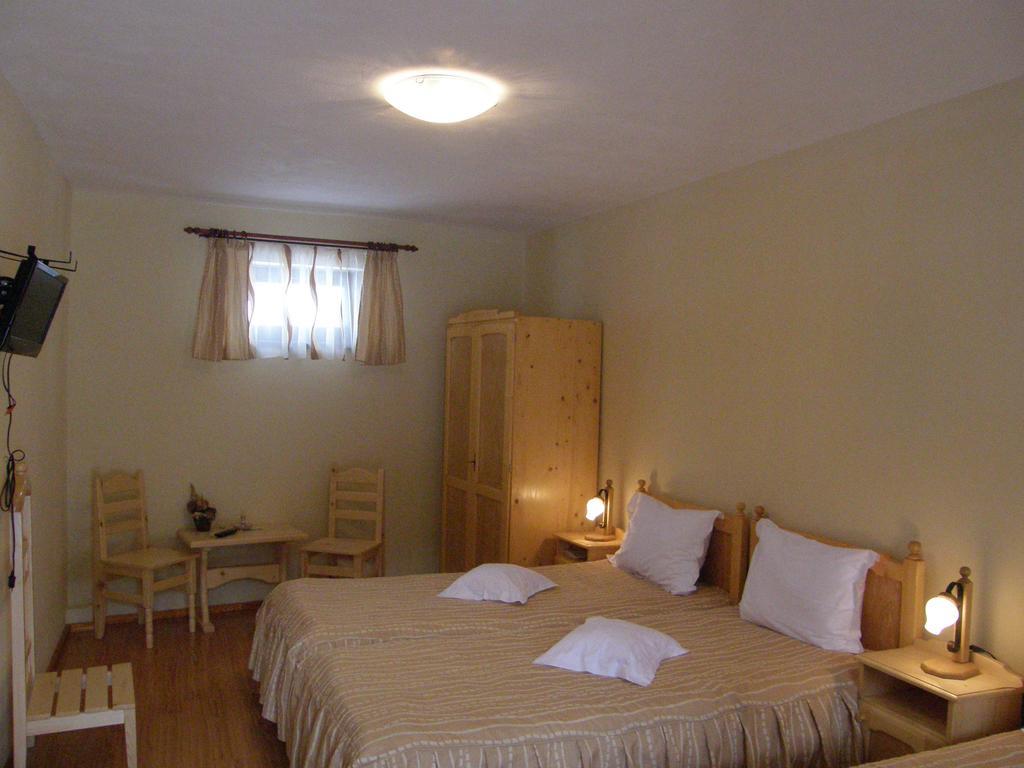 Bed and Breakfast Mokus Panzio Bicfalau Экстерьер фото